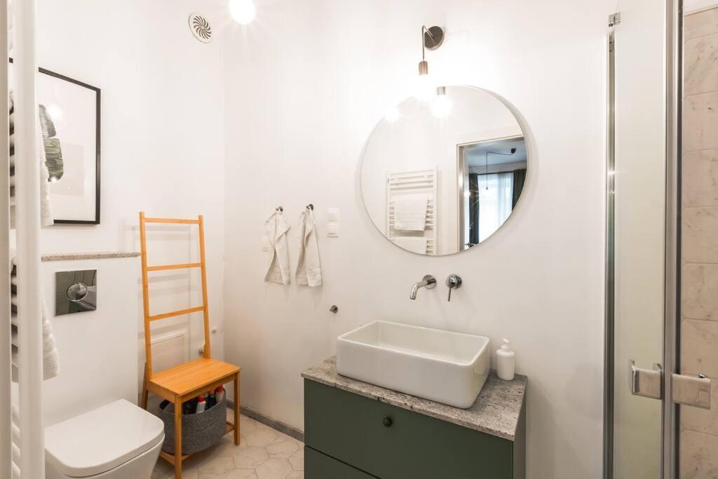 ורשה Cute Apartment Perfect For Business And Travel. מראה חיצוני תמונה