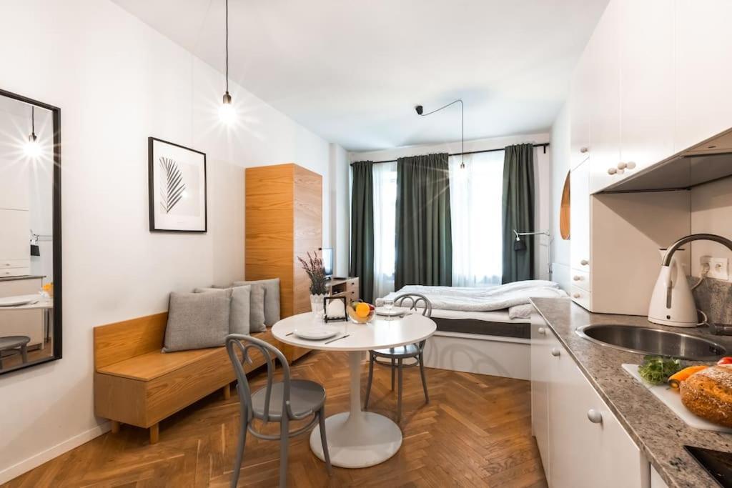 ורשה Cute Apartment Perfect For Business And Travel. מראה חיצוני תמונה