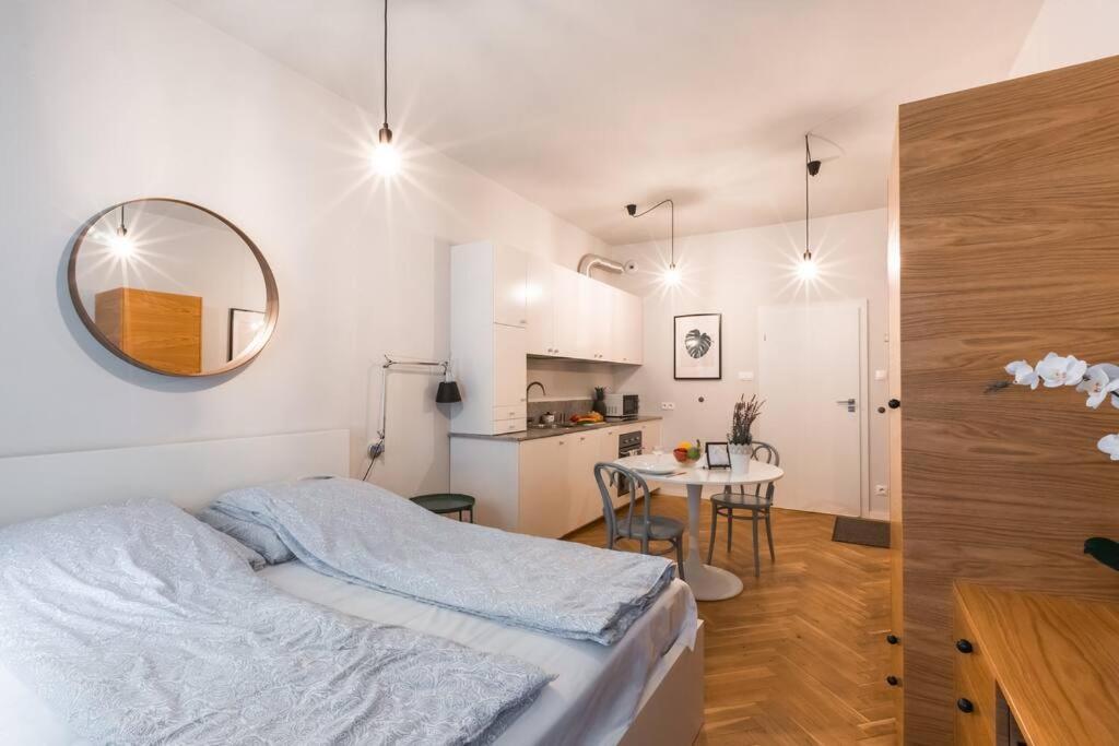 ורשה Cute Apartment Perfect For Business And Travel. מראה חיצוני תמונה