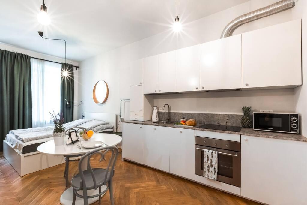ורשה Cute Apartment Perfect For Business And Travel. מראה חיצוני תמונה